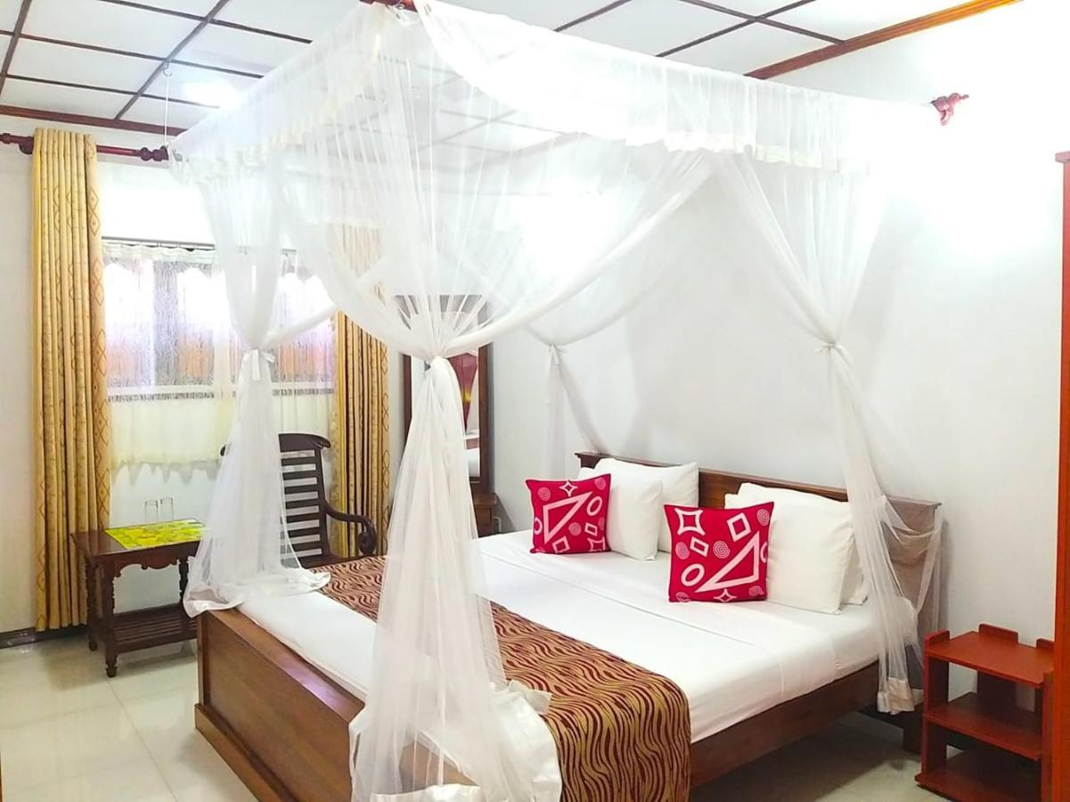 Sahana Sri Villa Bentota Exterior photo