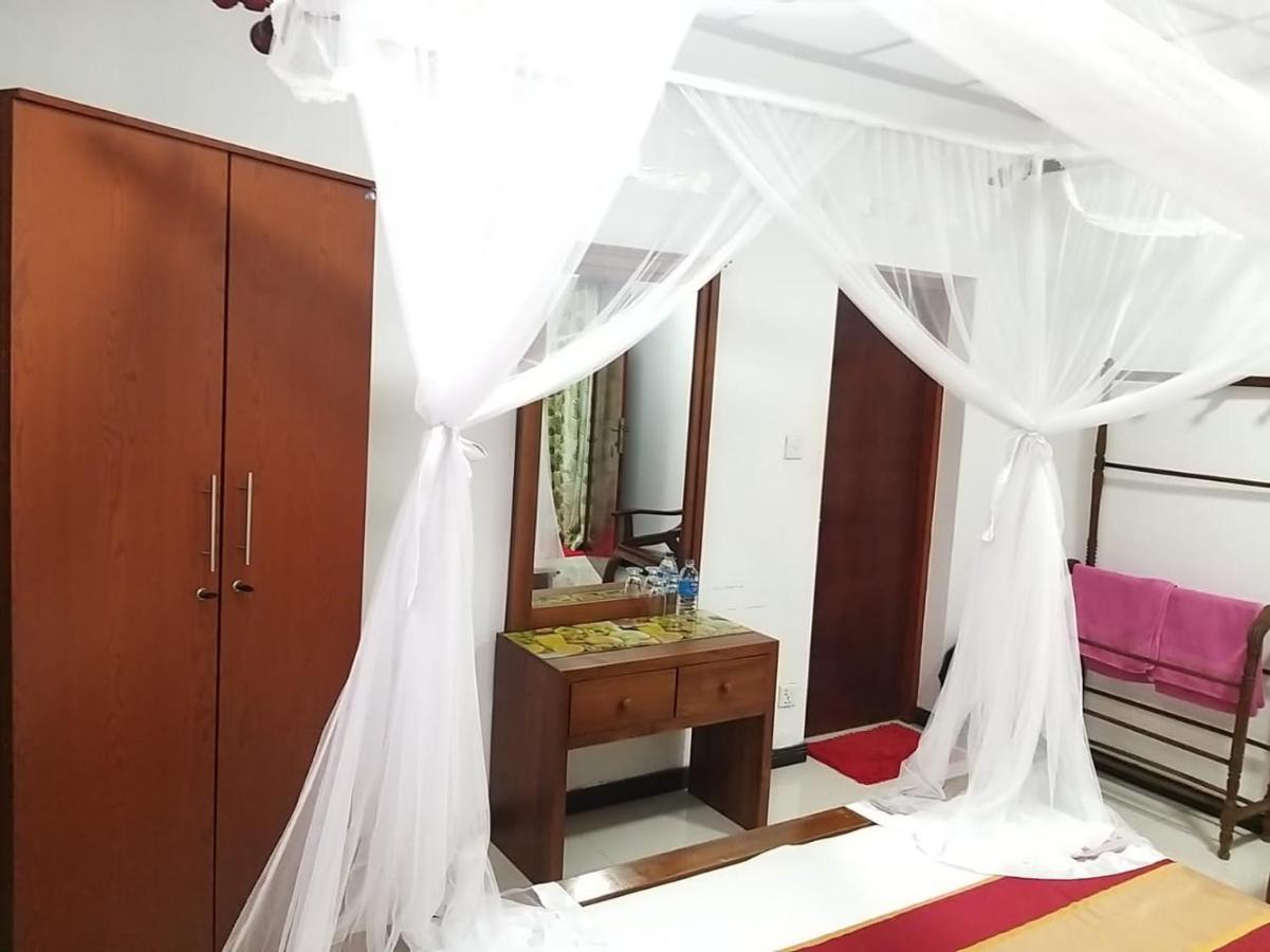 Sahana Sri Villa Bentota Exterior photo